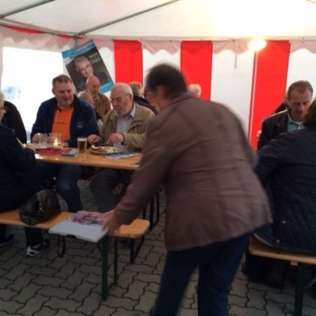 Größeres Bild ansehen